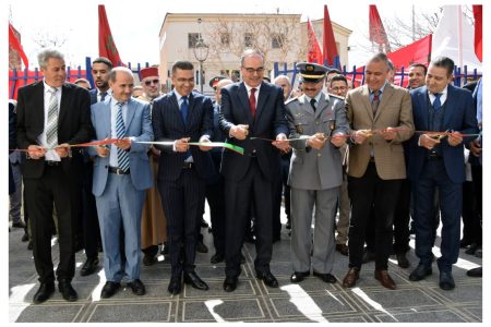 عامل إقليم ميدلت يواصل تحركاته ويشرف على تدشين مقر جديد الوكالة الوطنية للمحافظة العقارية