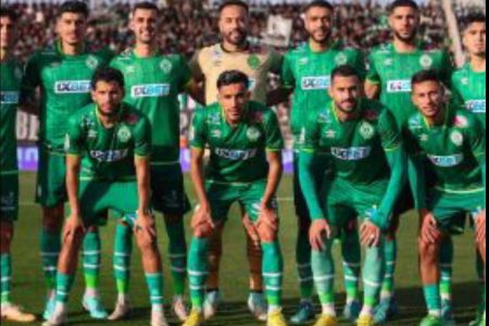 الرجاء يفوز على الوداد بهدف نظيف في ديربي البيضاء ويقترب من اللقب