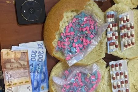 أمن عين توجطات يوقف عشريني متورط في ترويج الحبوب والمخدرات مع حيازة يقارب 1800 قرص مهلوس من نوع “إكستازي”