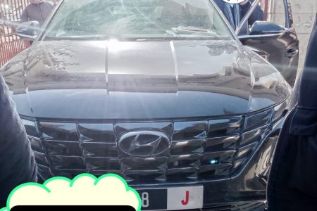 رئيس جماعة الكنتور يتحدى قرار وزير الداخلية و يستغل سيارات الدولة في مصالح شخصية