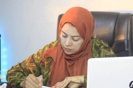 رد حنان مبروك رئيسة المجلس البلدي بالحجة والبرهان
