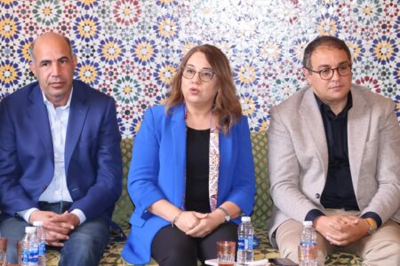 القيادة الجماعية للبام تحط قافلتها التواصلية بالفقيه بنصالح لتقديم واجب العزاء لعائلة المرحوم الحاج فضلي والإنصات لرؤساء مجالس الجماعات بجهة بني ملال- خنيفرة