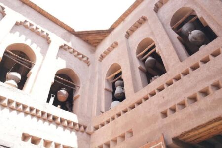 فاطمة الزهراء المنصوري وزيرة أعداد التراب الوطني.تطلق برنامج تنموي كبير مندج باقليم زاكورة